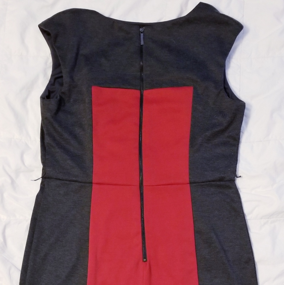 Block pattern dress - Picture 3 of 5